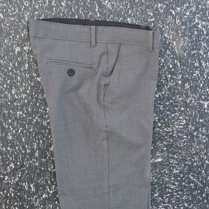 Size 12 Husky Stretchy Dress Slacks, Excellent condition Van Heusen Easy Care